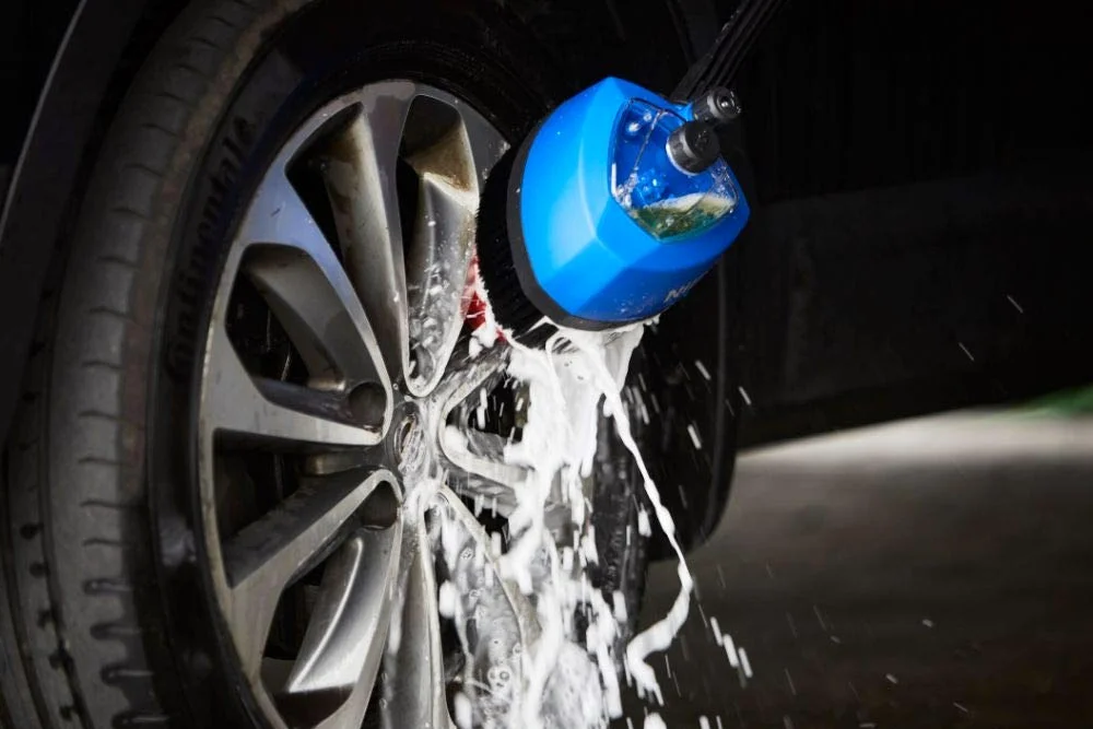 Nilfisk Kit de Limpieza de Coches - Prelavado Snow Foam + Limpiador Deep Clean + Cera Magic Wax - Detergente para Hidrolimpiadoras (500 ml c/u)