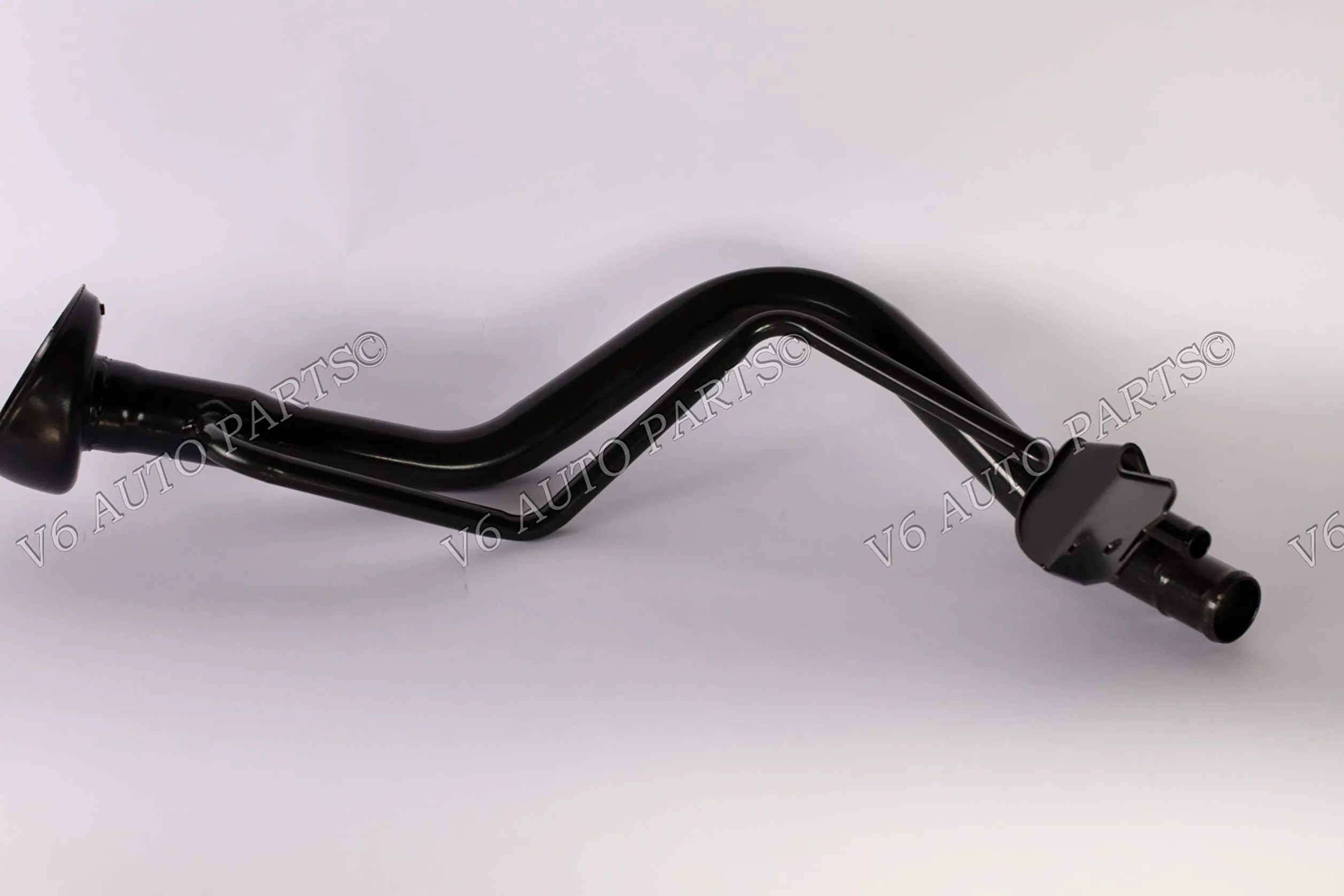 TUBO DE CUELLO DE LLENADO DE DEPÓSITO DE COMBUSTIBLE PARA ALMERA N16 2000 A 2003 GASOLINA Y DEISEL