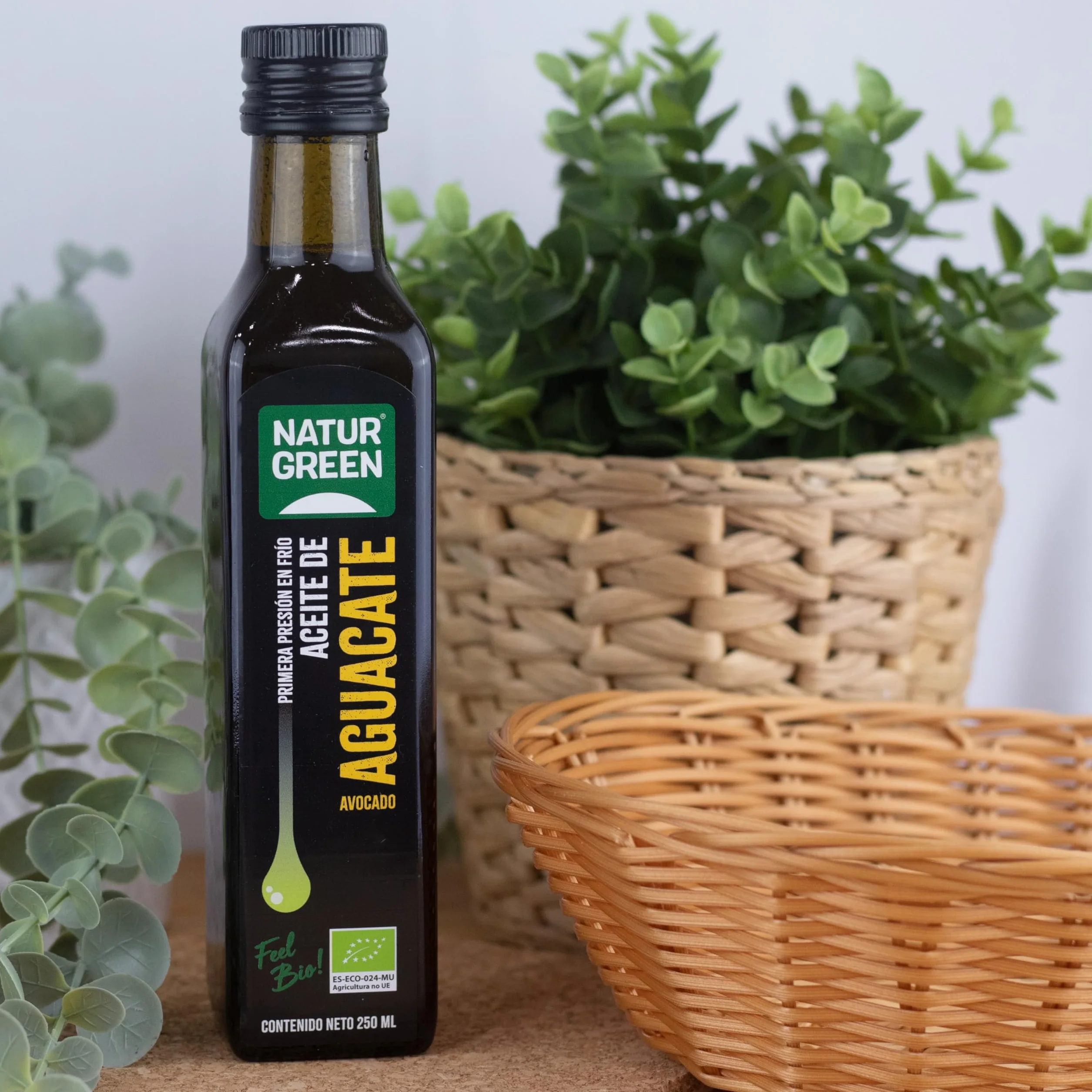 NaturGreen Aceite de Aguacate Bio 250 ml, Primera Presión en Frío, Rico en Ácidos Grasos Saludables